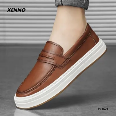 OAK THREAD CASUAL SHOES